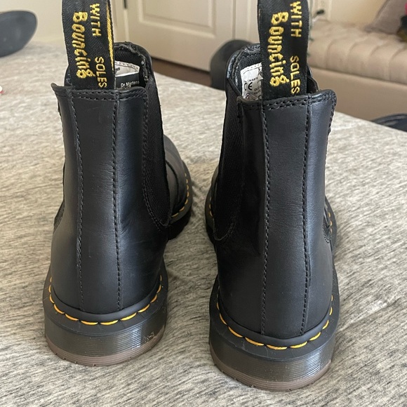 Dr. Martens boots - Picture 2 of 4